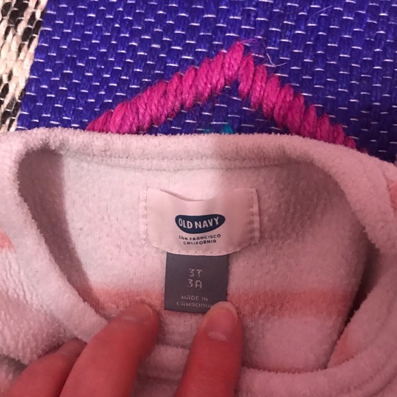 Old Navy fleece tunic - Picture 4 of 4